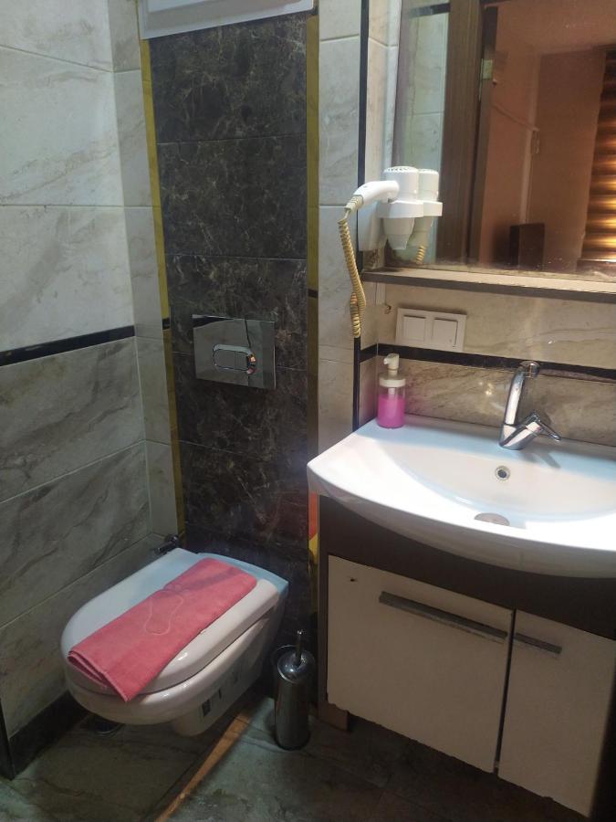 Hotel Kiwi Istanbul Bagian luar foto